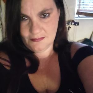 Meet your Posher, Annetta